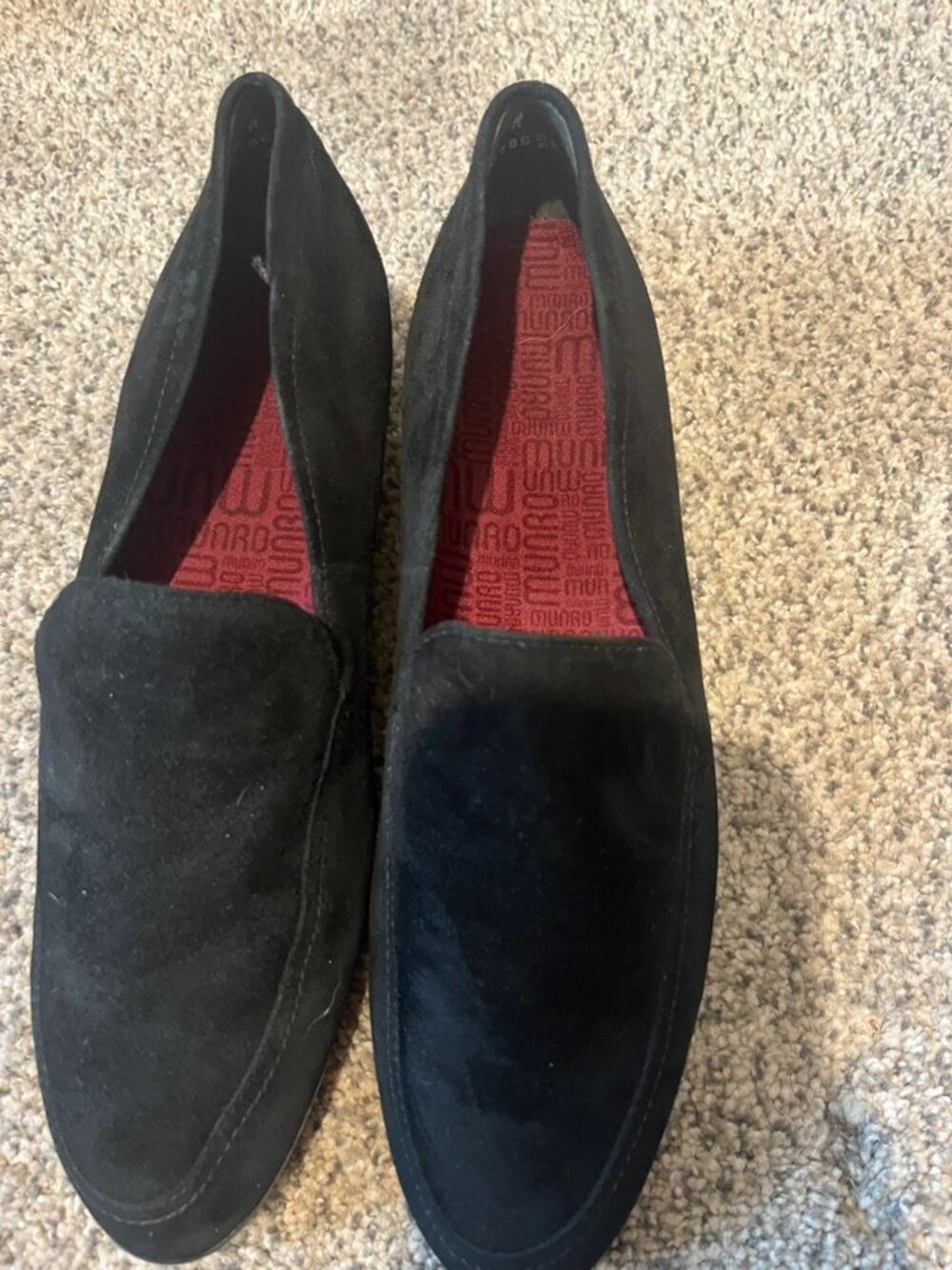 MUNRO SUEDE LEATHER BLACK LOAFERS SZ 7.5N